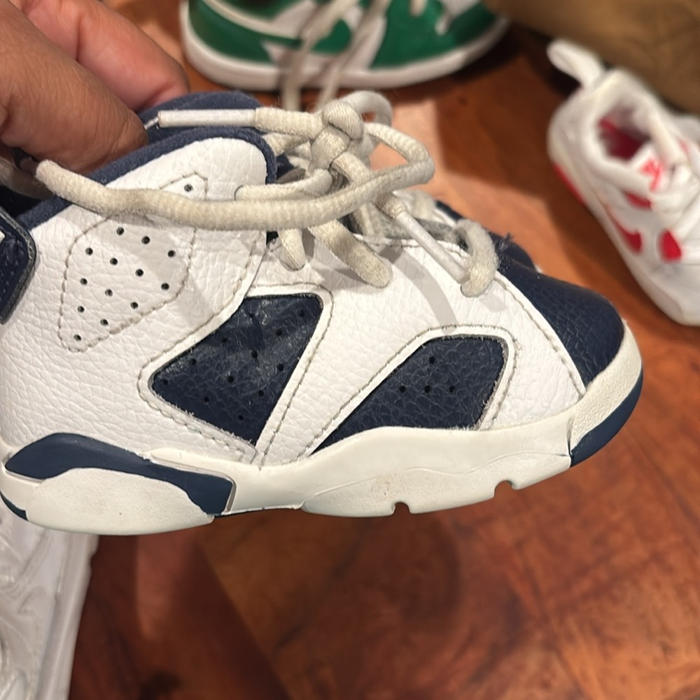 Retro Jordan - Picture 2 of 5